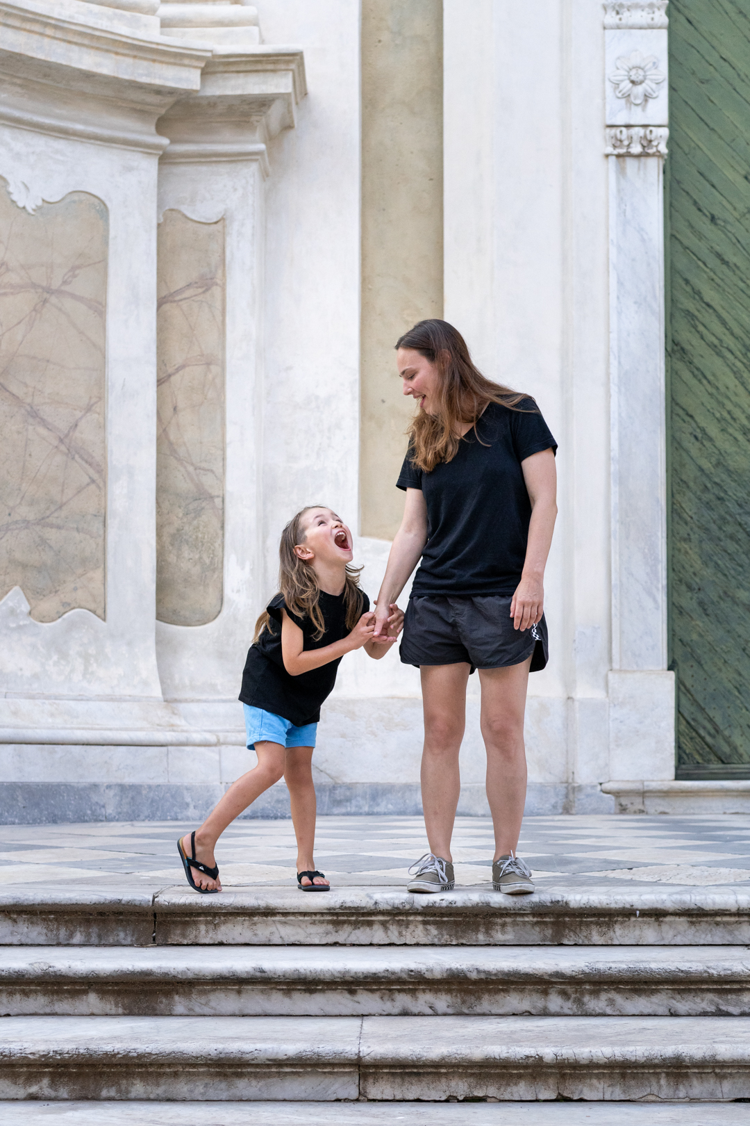 family photoshoot Italy / rodzinna sesja zdjęciowa Włoszech / Foto di famiglia a Finale Ligure
