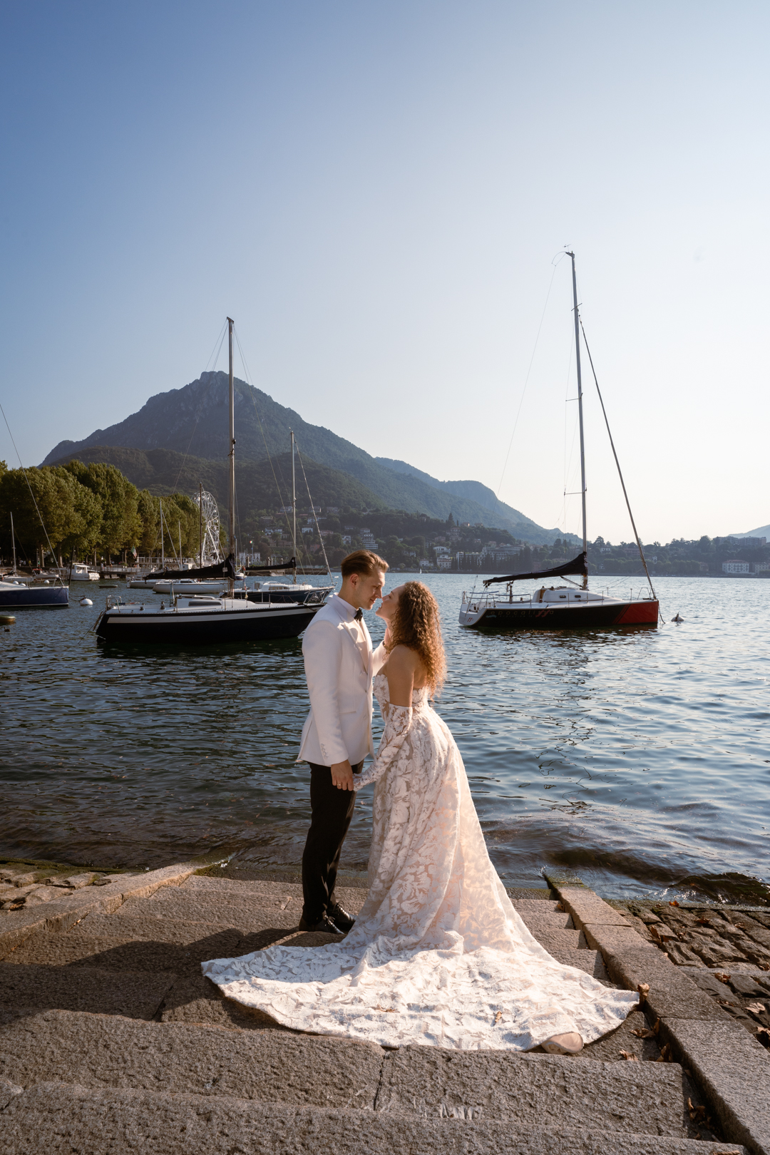 Lake Como elopement photographer / Fotograf ślubny Jezioro Como / fotografo di matrimonio Lago di Como