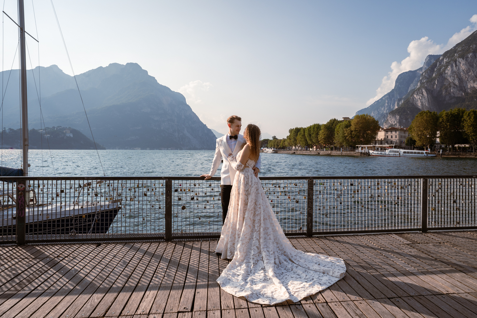 Lake Como elopement photographer / Fotograf ślubny Jezioro Como / fotografo di matrimonio Lago di Como