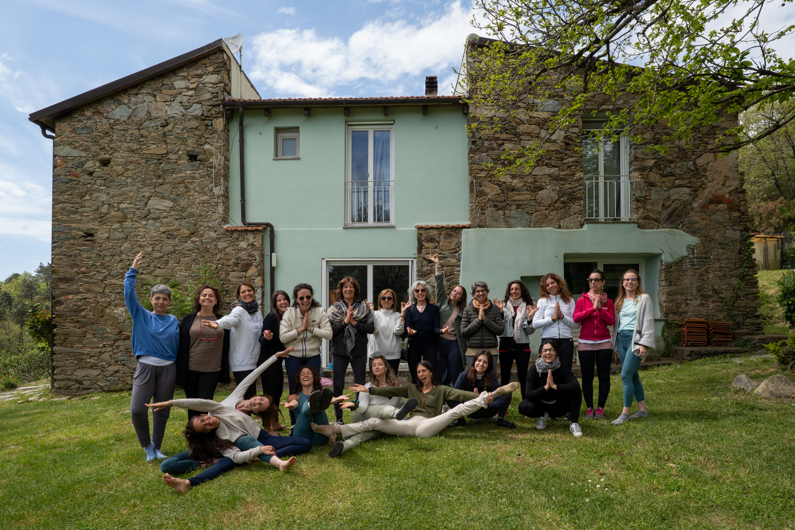 Warsztaty jogi we Włoszech / fotograf ślubny w Genui / ritiro yoga in Liguria