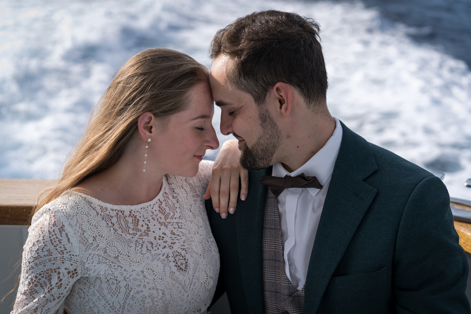 Lake Como elopement photographer / Fotograf ślubny Jezioro Como / fotografo matrimonio Cinque Terre