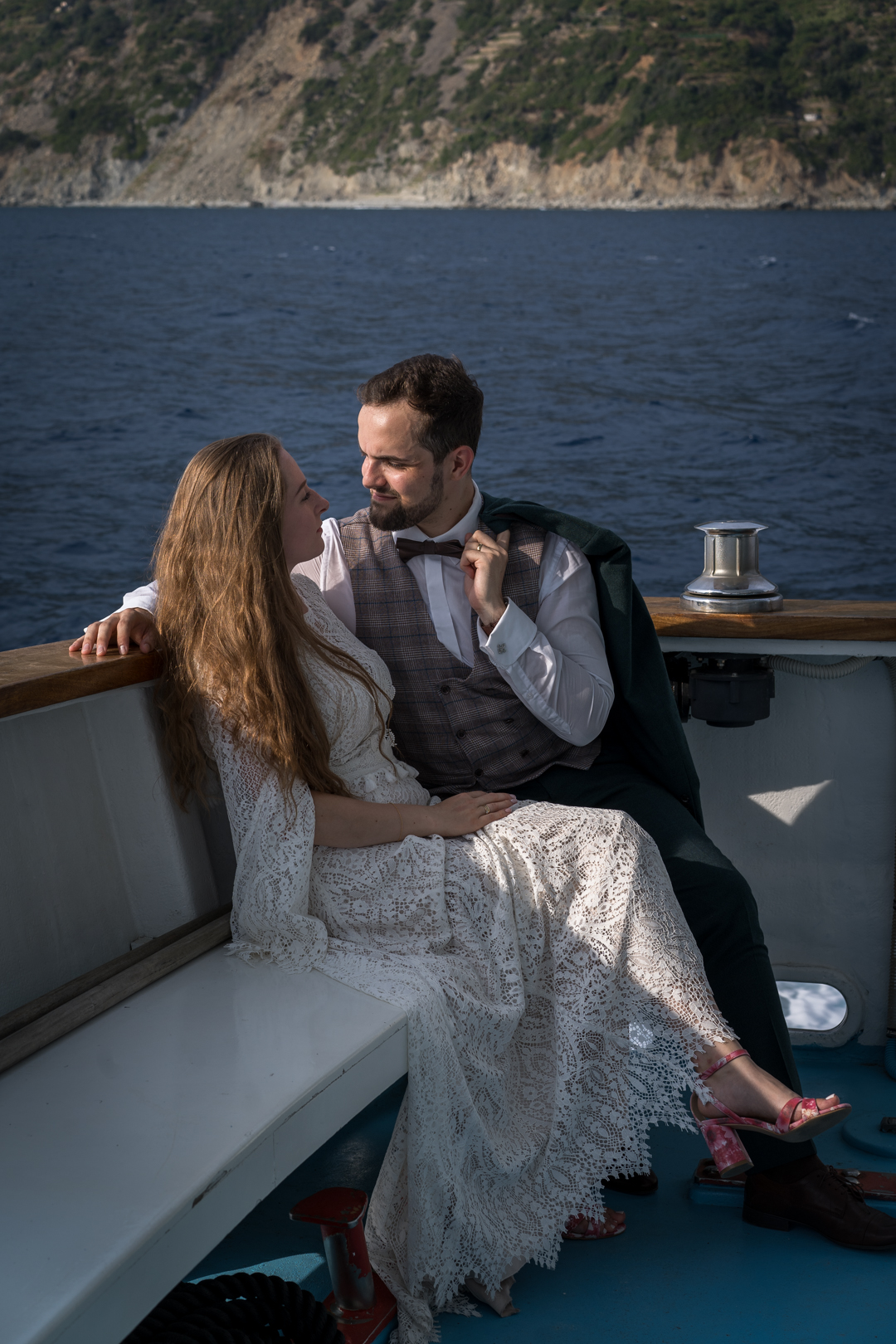 Lake Como elopement photographer / Fotograf ślubny Jezioro Como / fotografo matrimonio Cinque Terre