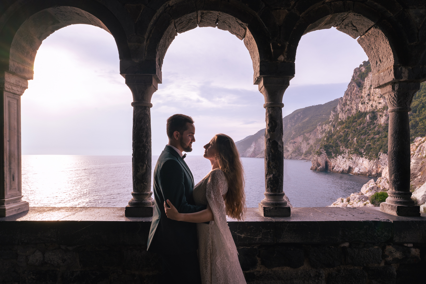 Lake Como elopement photographer / Fotograf ślubny Jezioro Como / fotografo matrimonio Cinque Terre
