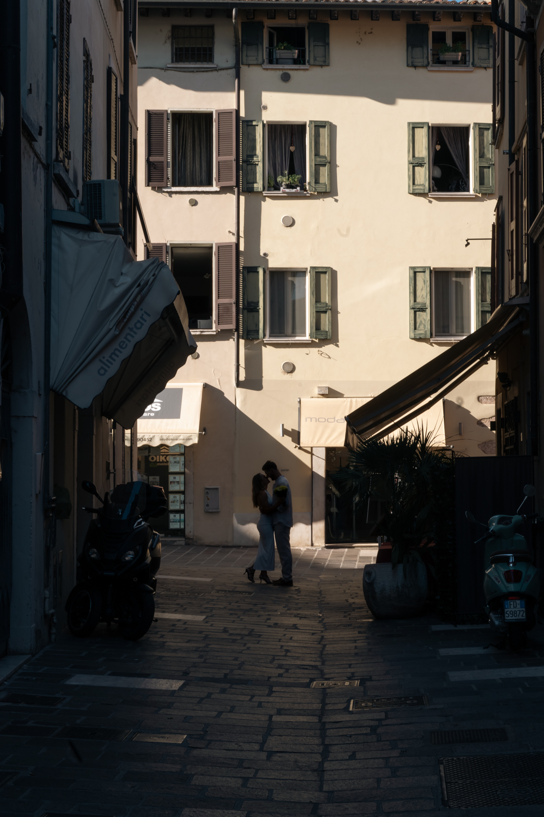 Lake Garda Engagement Photoshoot / Sesja narzeczeńska nad Jeziorem Garda / servizio fotografico al Lago di Garda